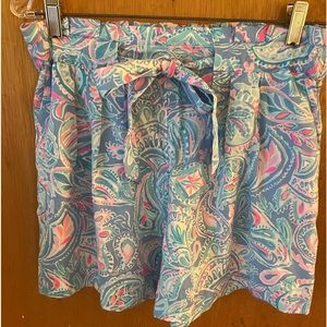 LILLY PULITZER Kaylene Shorts - Zanzibar Blue Fish Kiss Size Medium brand new